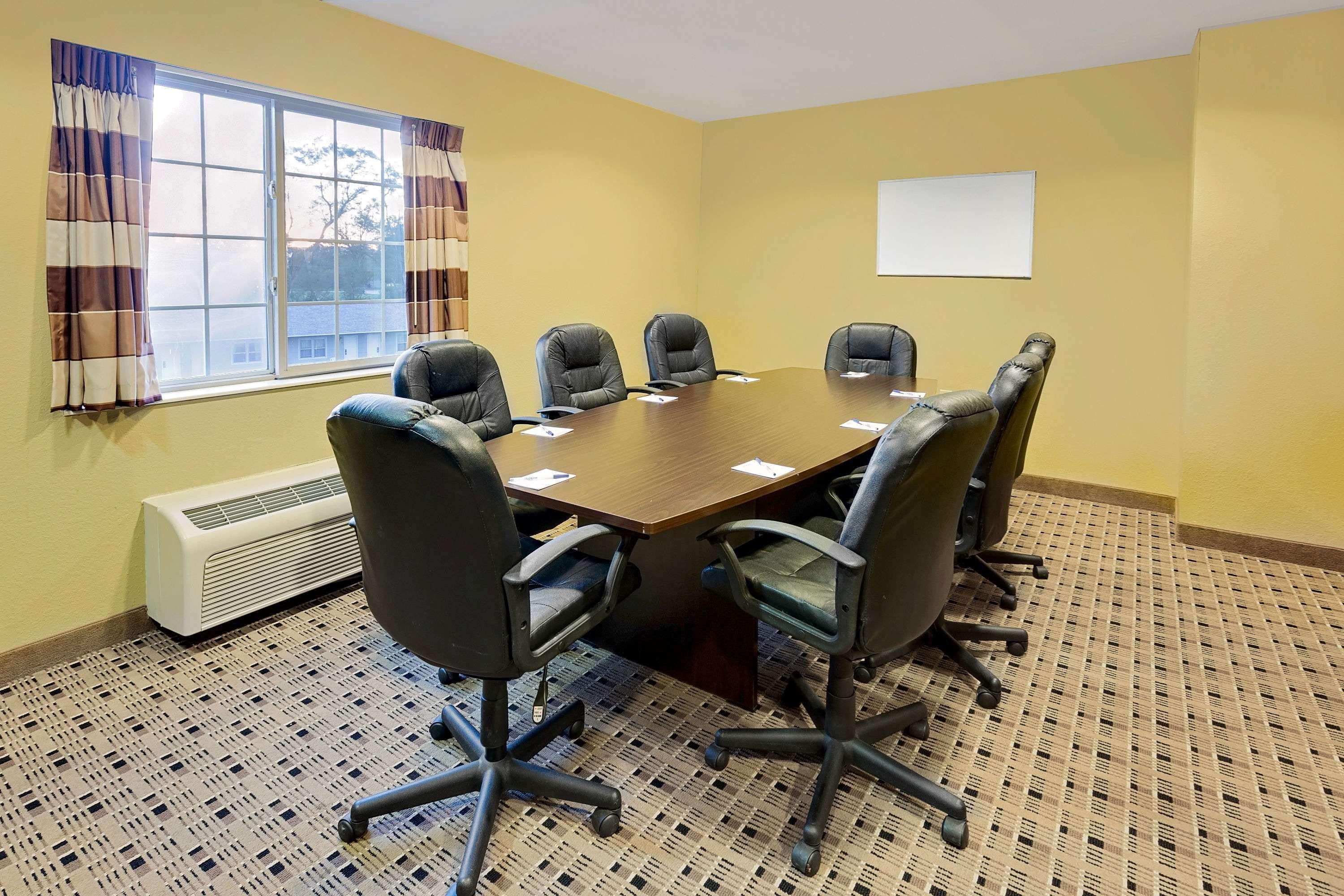 Microtel Inn&Suites by Wyndham Prairie du Chien Extérieur photo